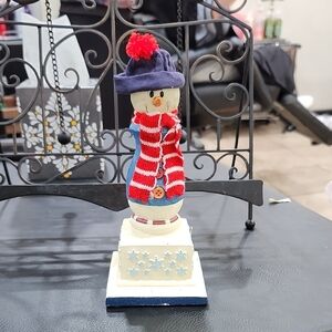 SNOWMAN CANDLE HOLDER WITH CORK TOP HAT